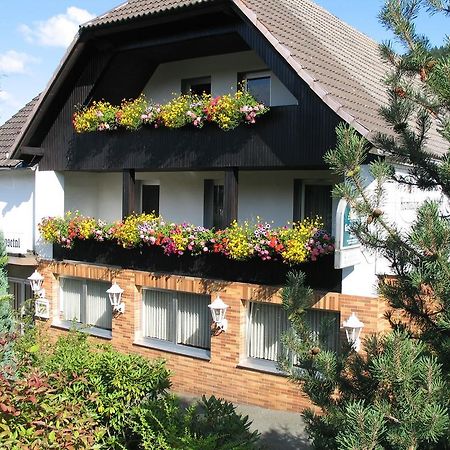 Hotel Restaurant Gunsetal Bad Berleburg Exterior foto