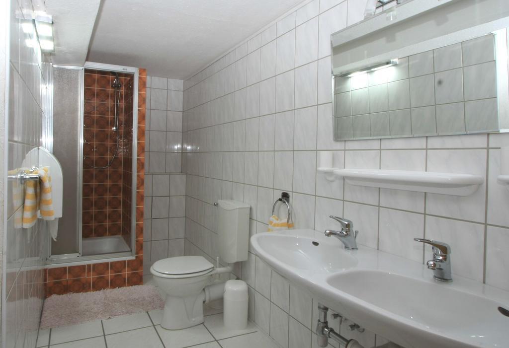 Hotel Restaurant Gunsetal Bad Berleburg Zimmer foto