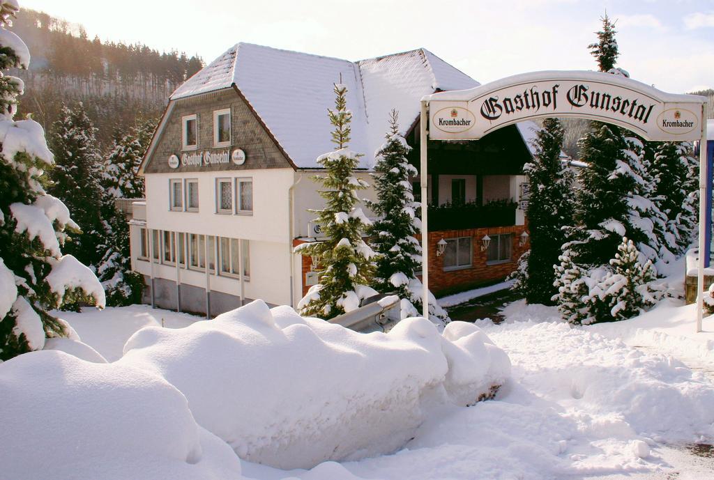 Hotel Restaurant Gunsetal Bad Berleburg Exterior foto
