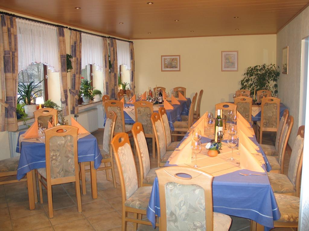 Hotel Restaurant Gunsetal Bad Berleburg Exterior foto