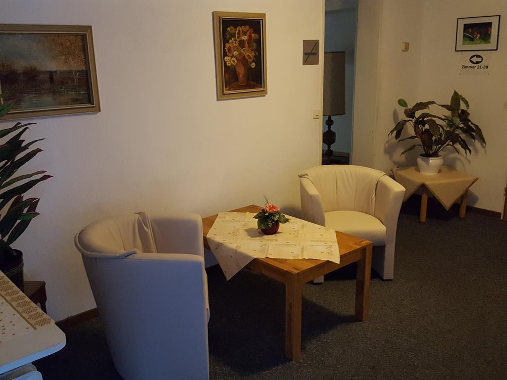 Hotel Restaurant Gunsetal Bad Berleburg Exterior foto